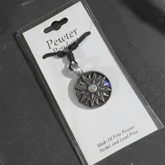 Thailand Antique Silver Arizona Turquoise Aztec Sun Fine Pewter Pendant Necklace - Picture 4 of 7